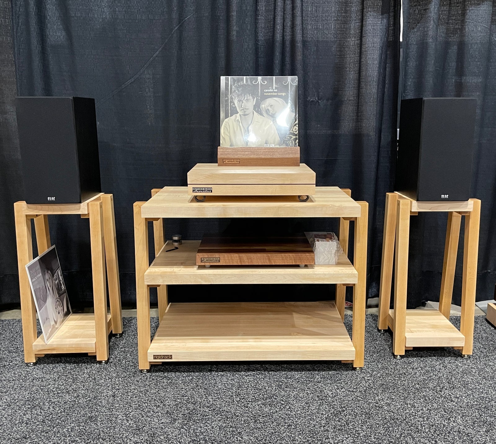 rigidrack® Speaker Stand - 1½" Thick Solid Maple Shelves - 1½" Maple Legs - 28" Tall (Each)