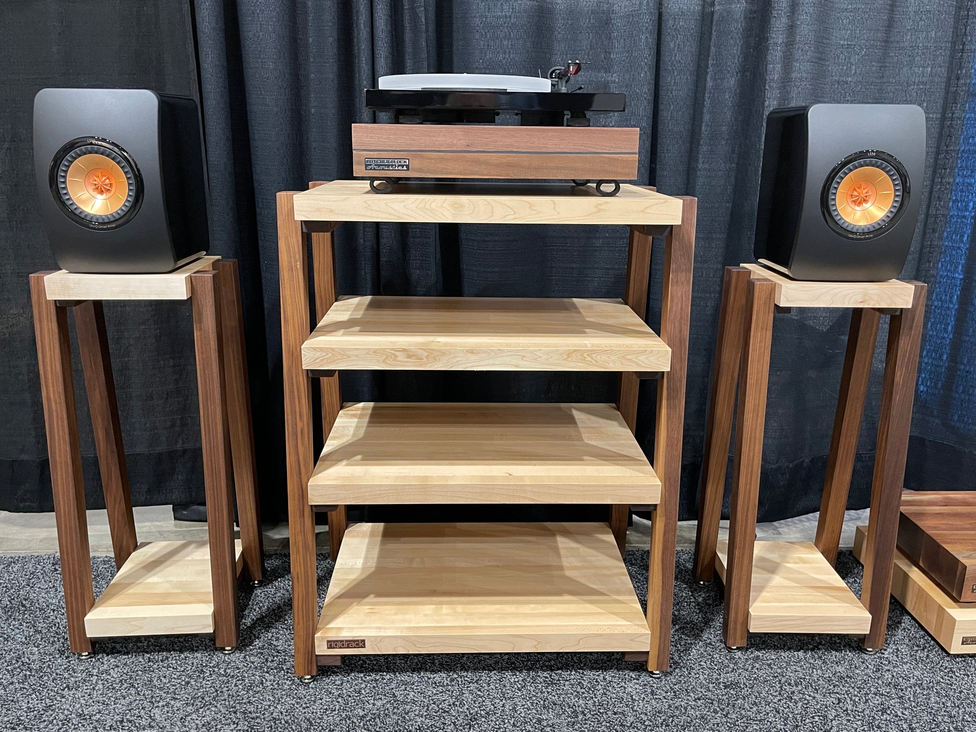 rigidrack® Speaker Stand - 1½" Thick Solid Maple Shelves - 1½" Walnut Legs - 28" Tall (Each)