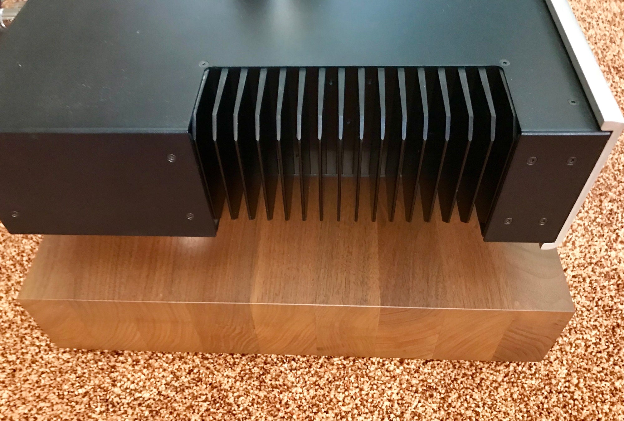SOLID WALNUT EDGE-GRAIN AUDIO PLATFORMS 3" THICK W/ THREADED BRASS INSERTS